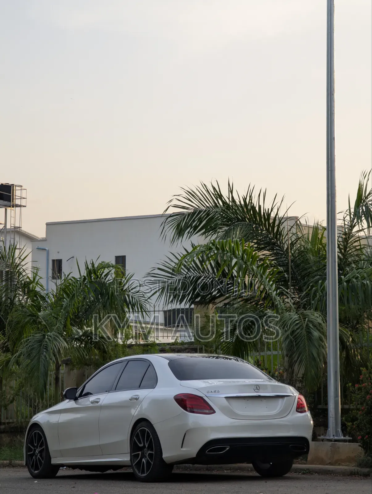 Mercedes-Benz C450 2016 White