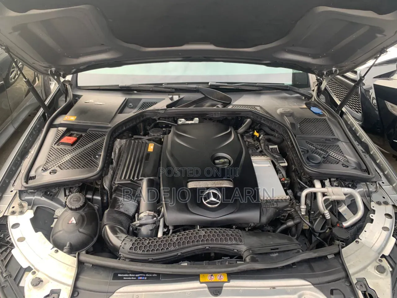Mercedes-Benz C300 Luxury Sedan RWD (2.0L 4cyl 7A) 2016 Gray
