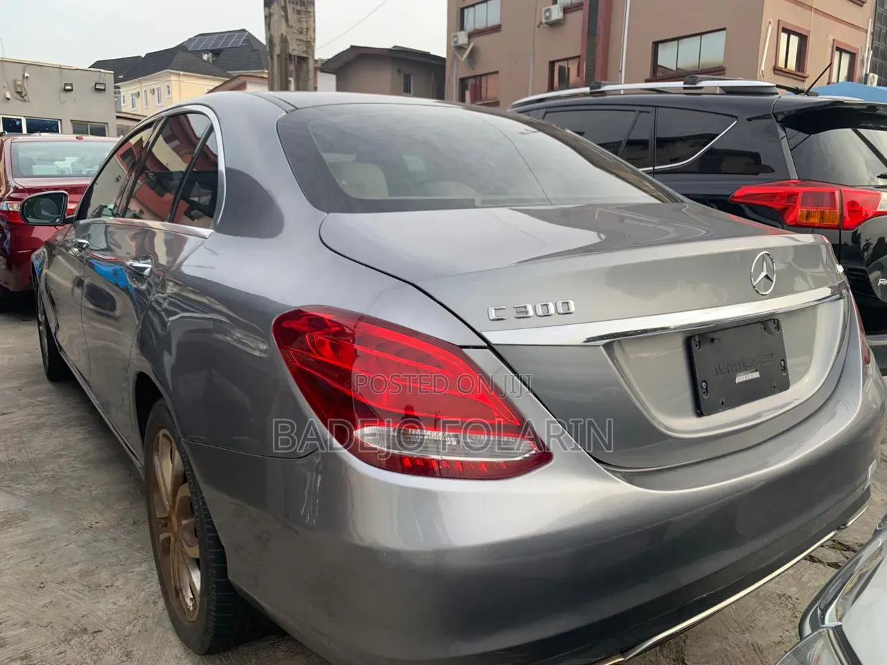 Mercedes-Benz C300 Luxury Sedan RWD (2.0L 4cyl 7A) 2016 Gray