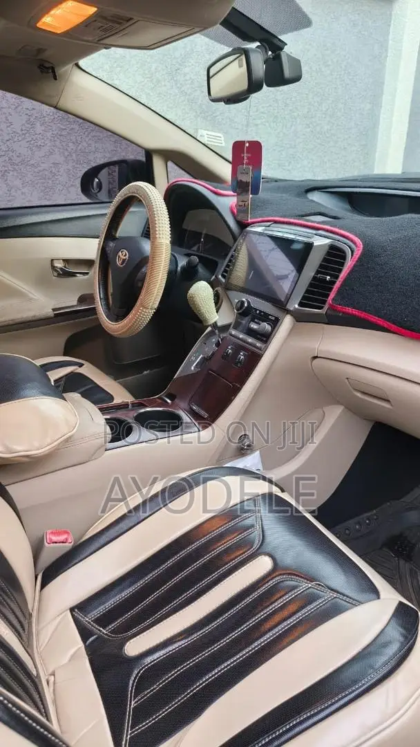 Toyota Venza 2010 Black