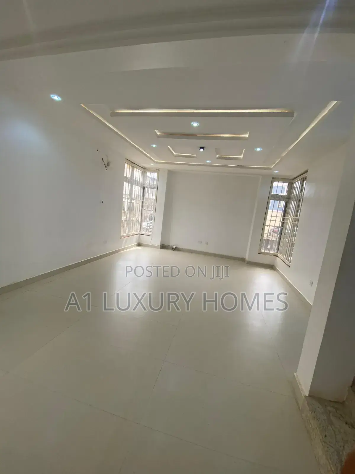 4bdrm Duplex in Dawaki for sale