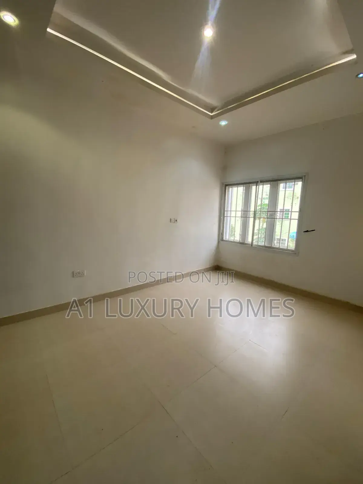 4bdrm Duplex in Dawaki for sale