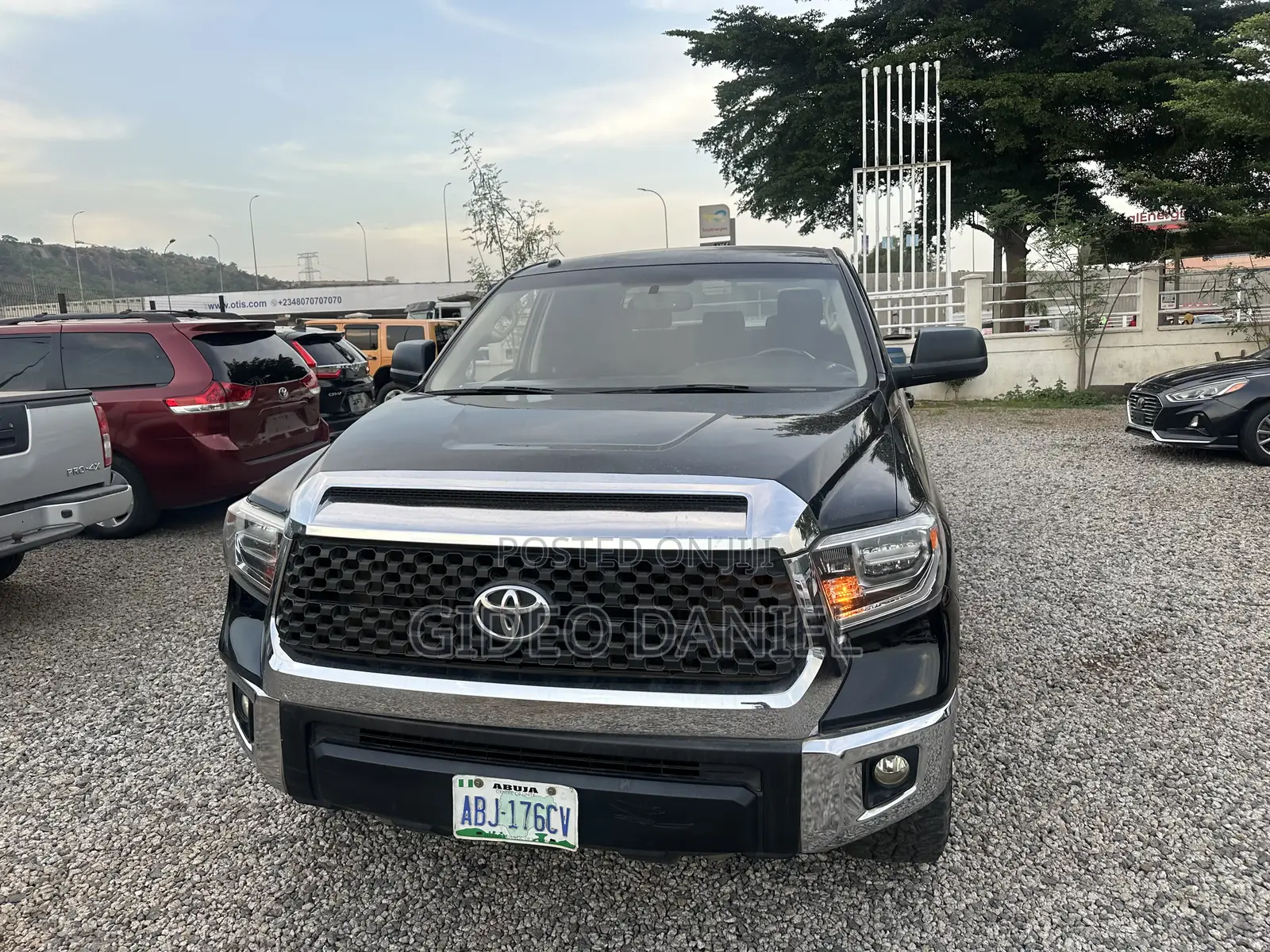 Toyota Tundra SR 4dr Double Cab 4WD LB (5.7L 8cyl 6A) 2014 Black
