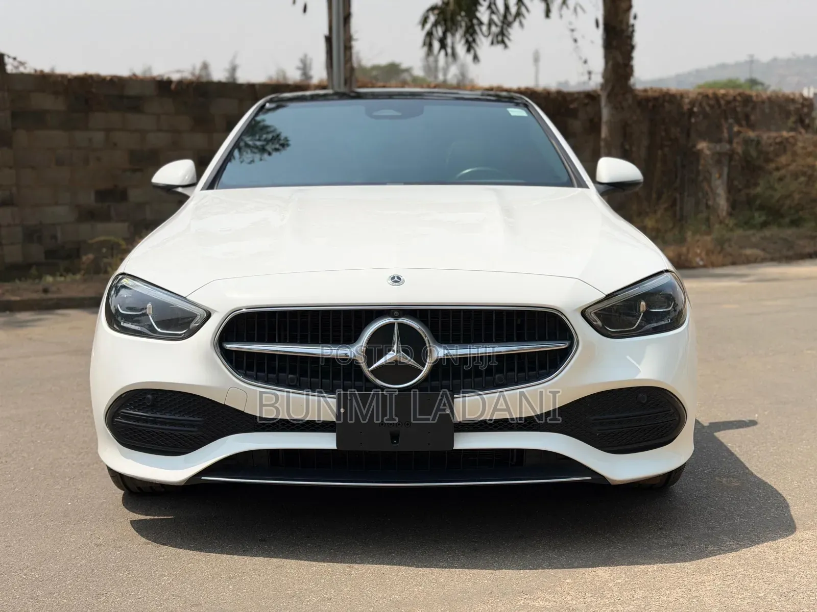 Mercedes-Benz C300 2023 White