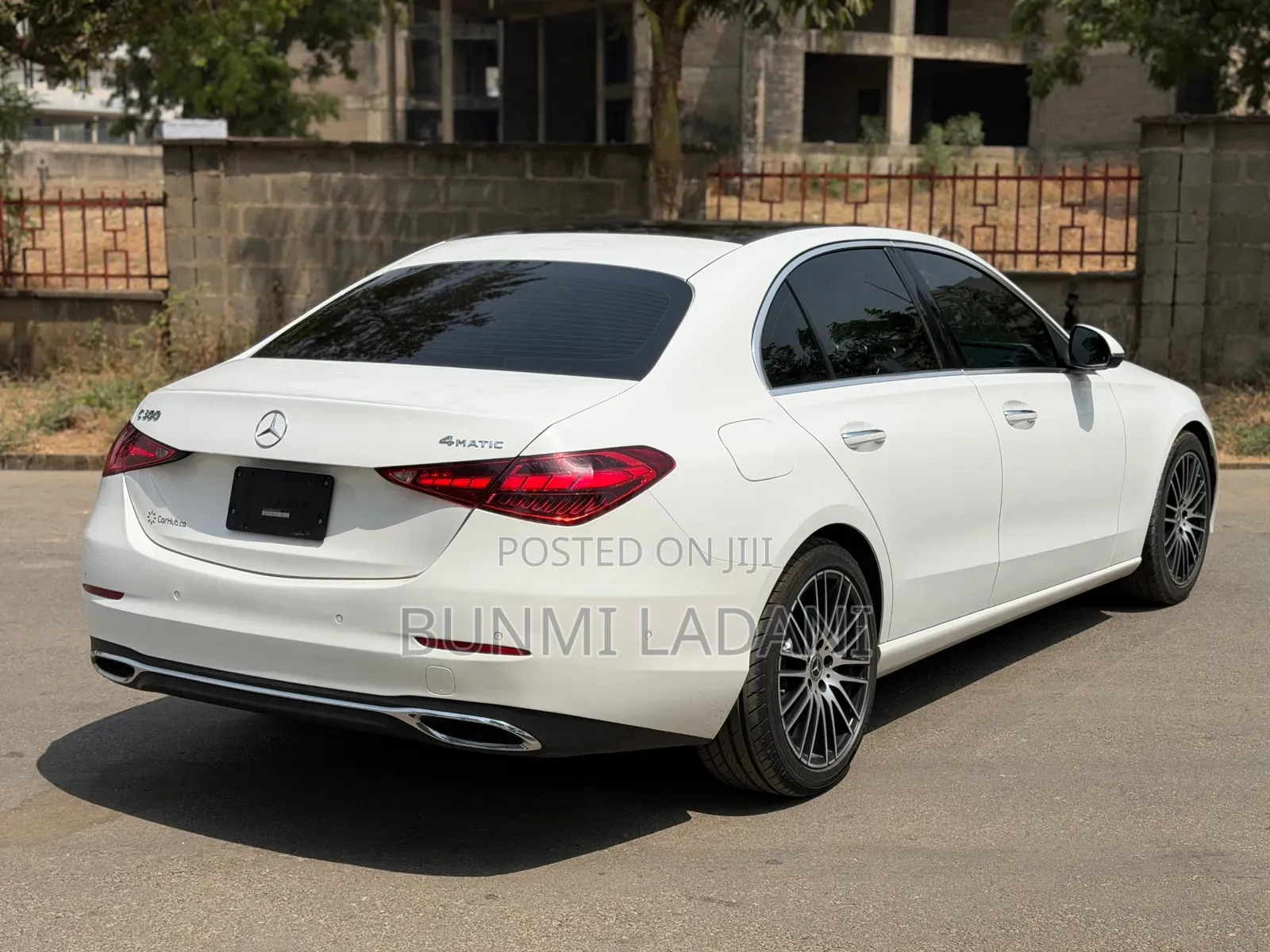 Mercedes-Benz C300 2023 White