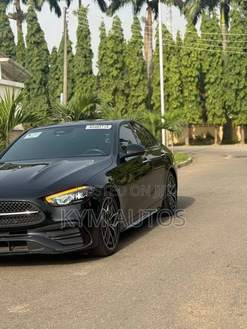 Mercedes-Benz C300 2022 Black