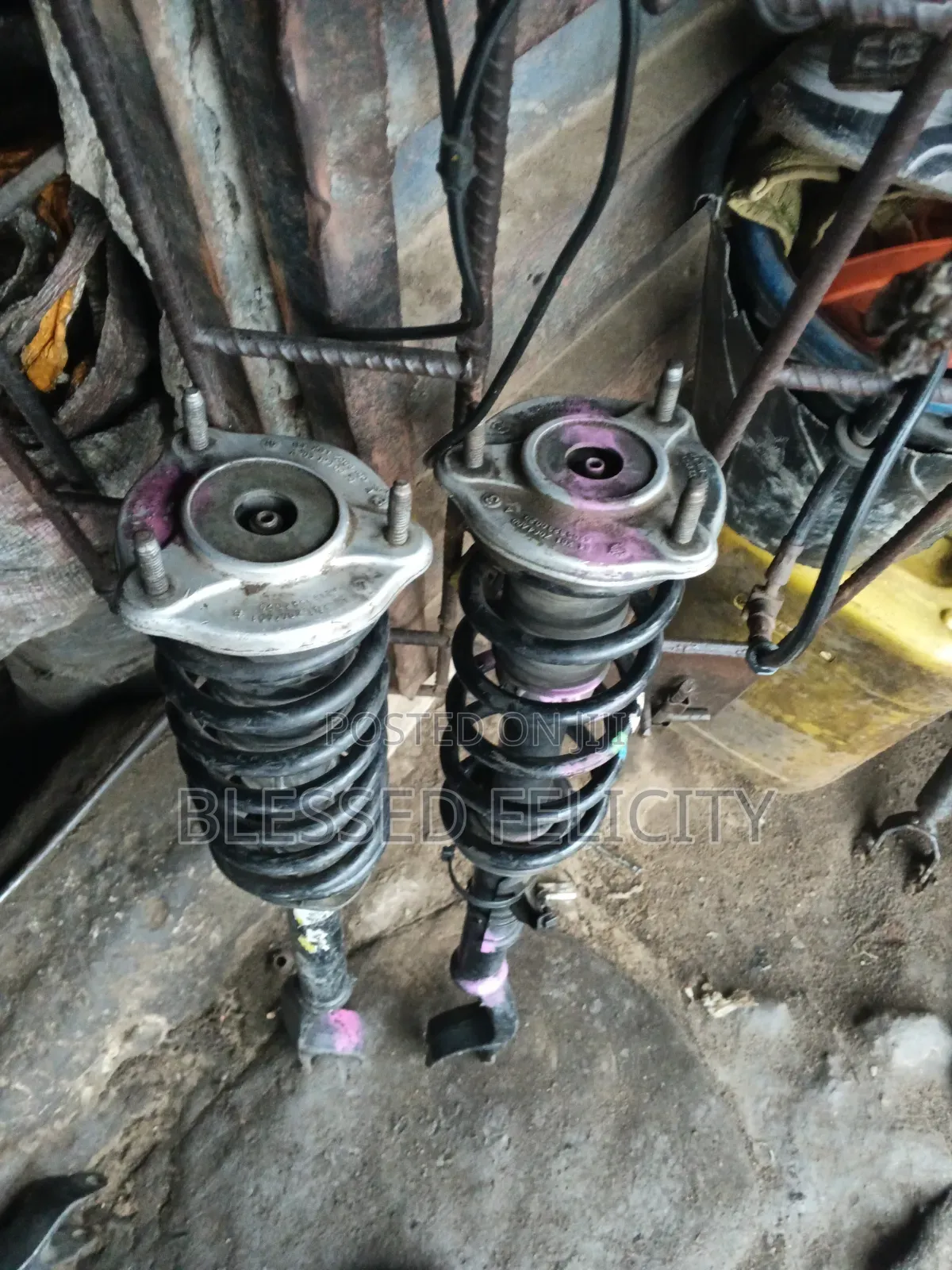 Front Shocks Mercedes Benz GLC