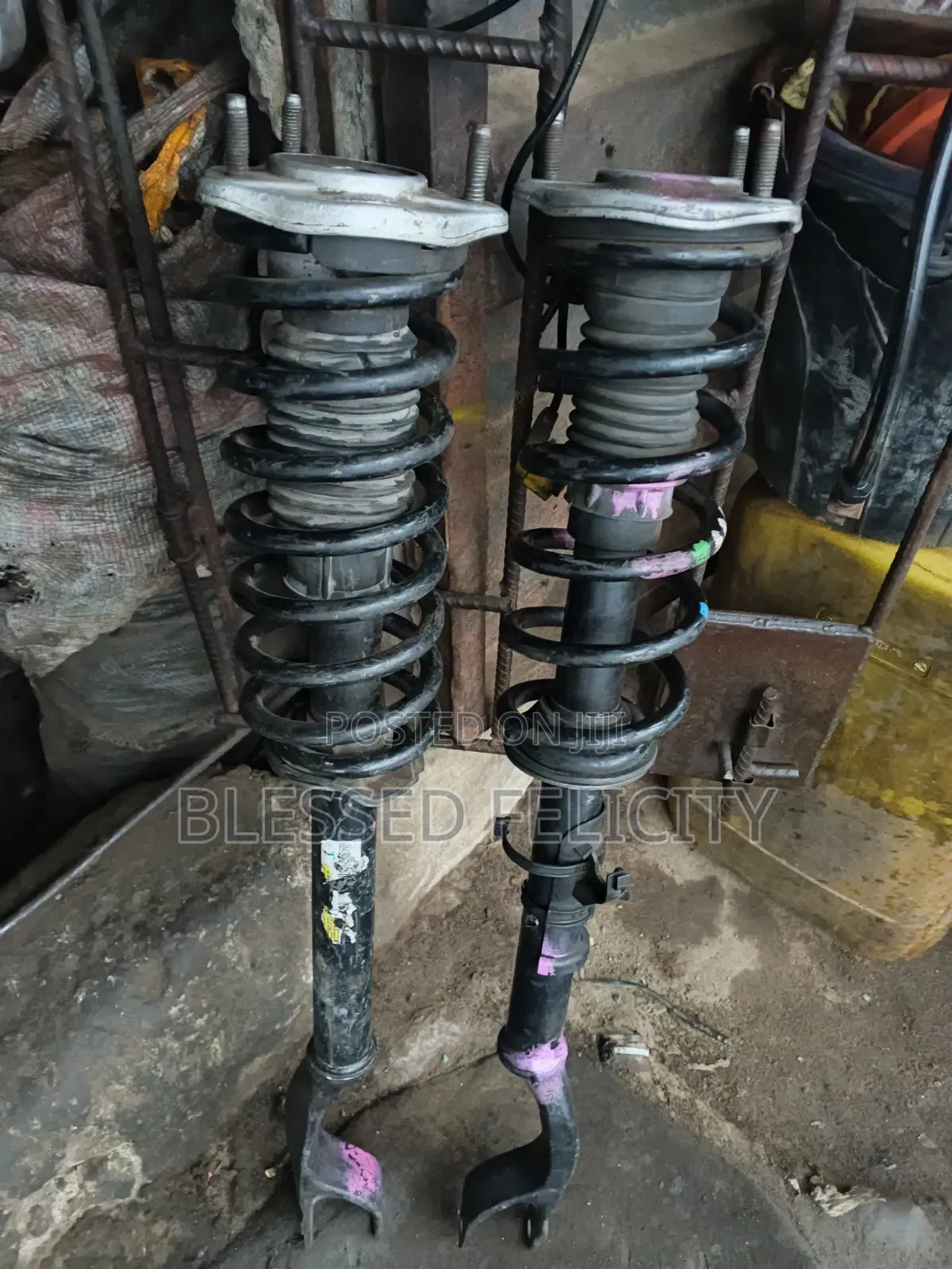 Front Shocks Mercedes Benz GLC