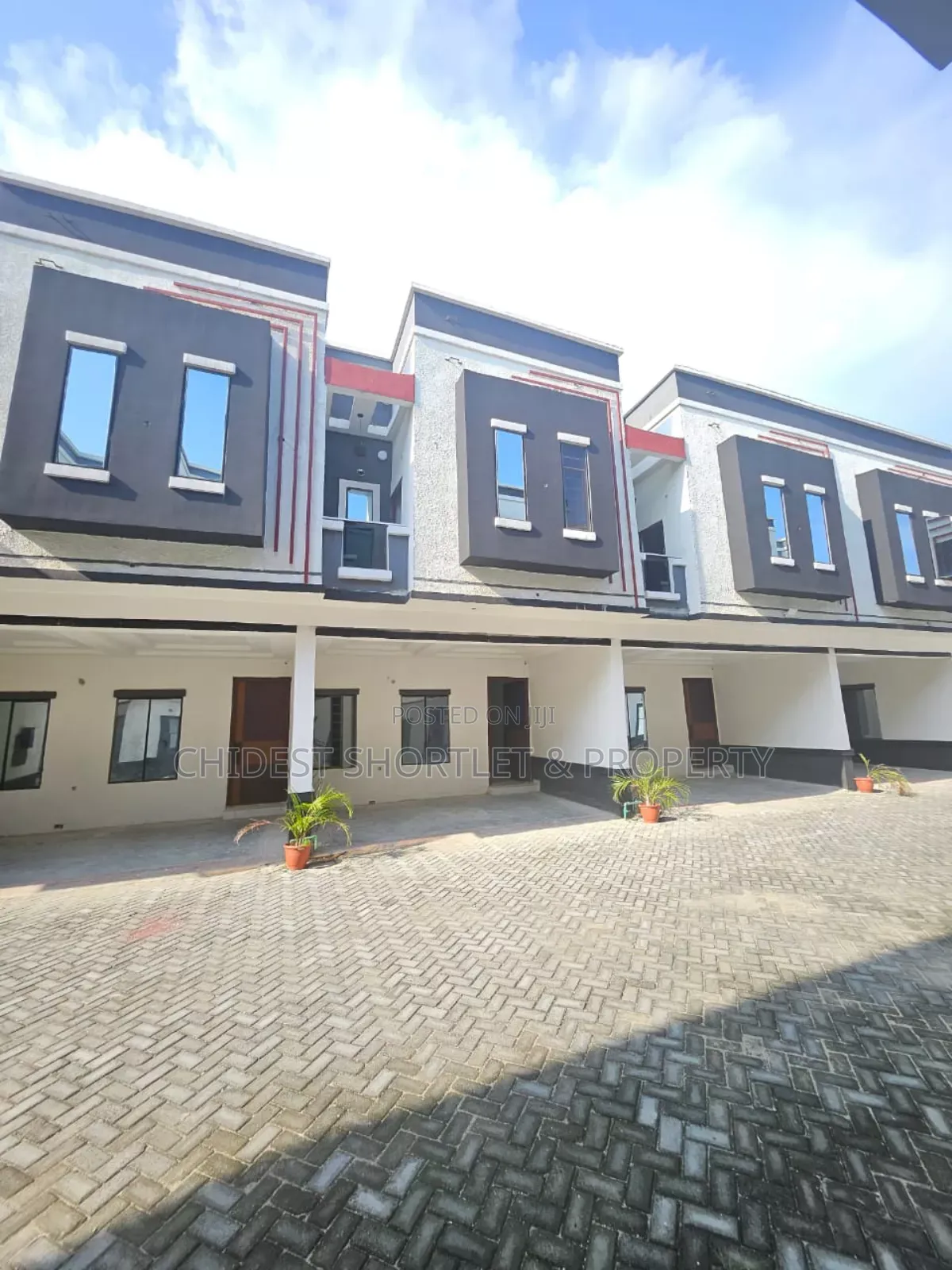 4bdrm Duplex in Pentheon Estate, Lekki for sale
