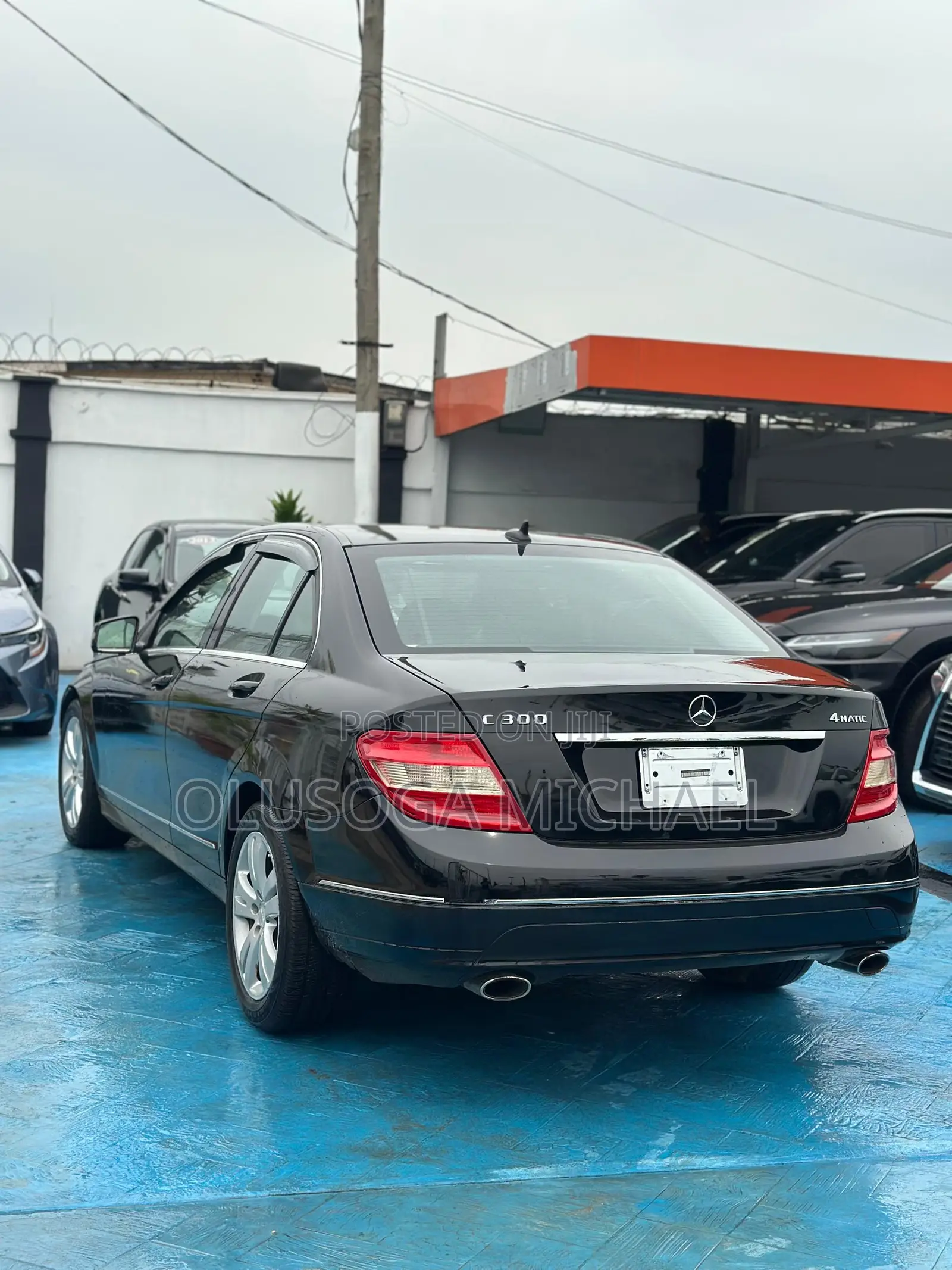 Mercedes-Benz C300 2010 Black
