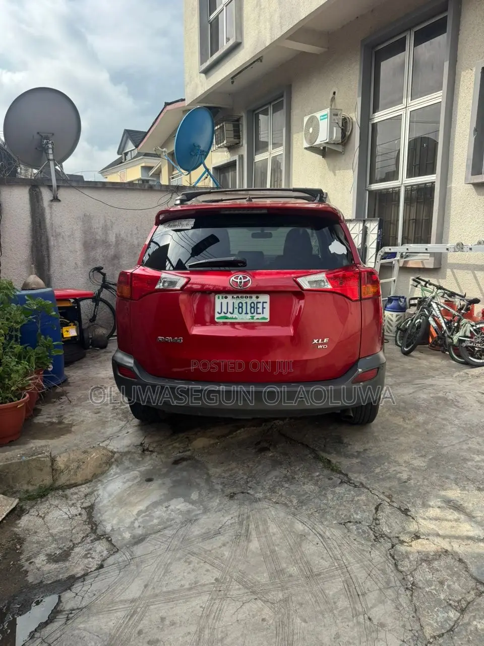 Toyota RAV4 XLE AWD (2.5L 4cyl 6A) 2013 Red