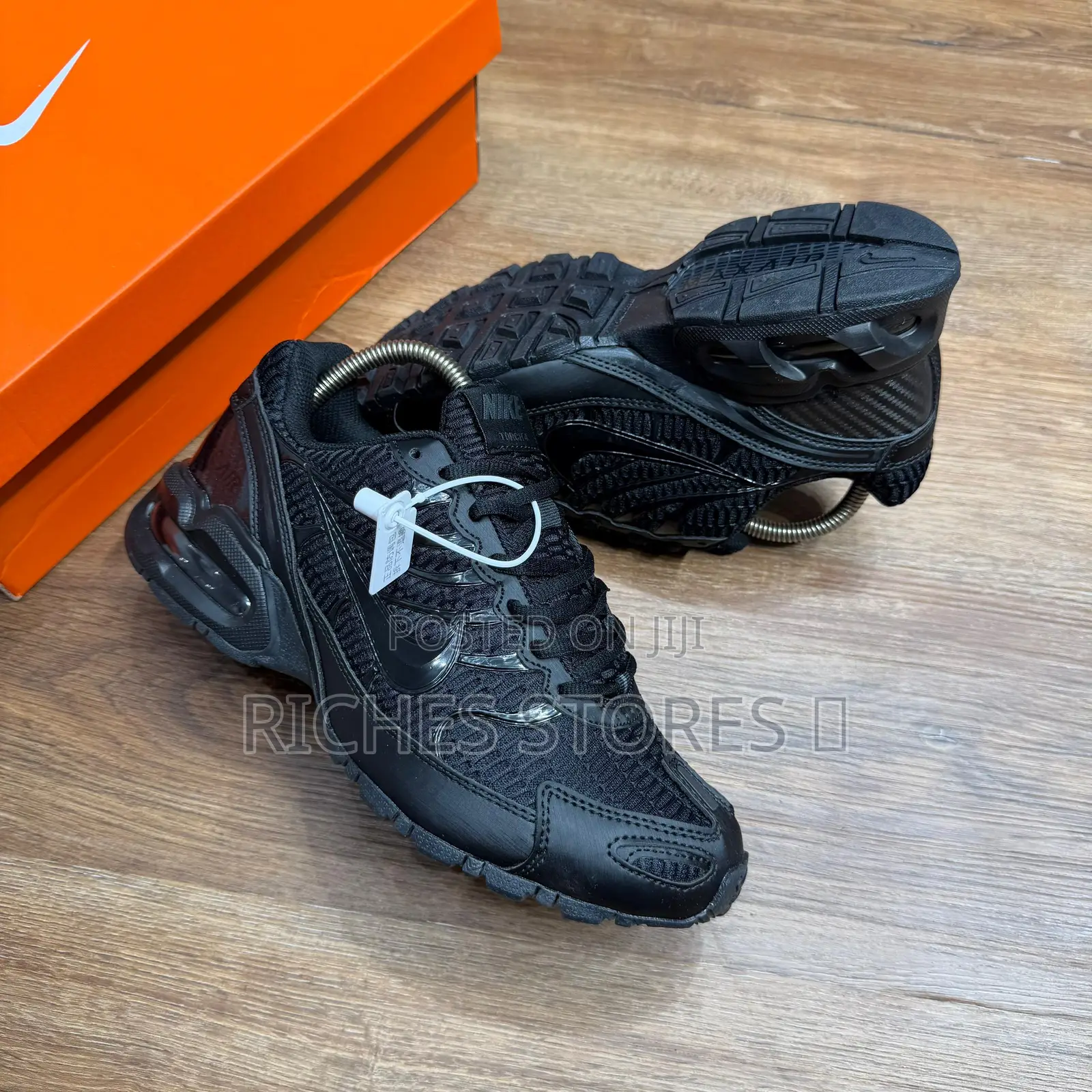 Nike Air Max Torch 4 Black Sneakers