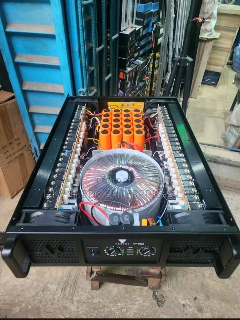 Yamaha Ma 12000 Heavy Duty Power Amplifier With Four Cooling Fan