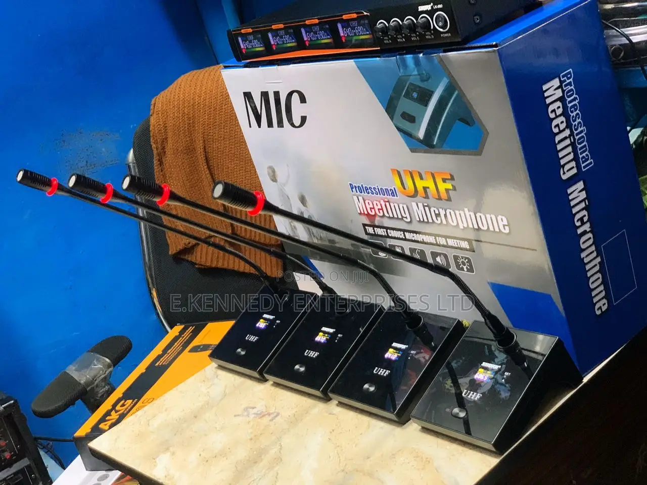 4 Channels Conference, Wireless Microphone