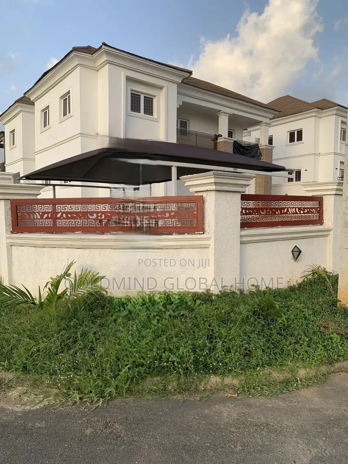 4bdrm Duplex in Lugbe District. for sale