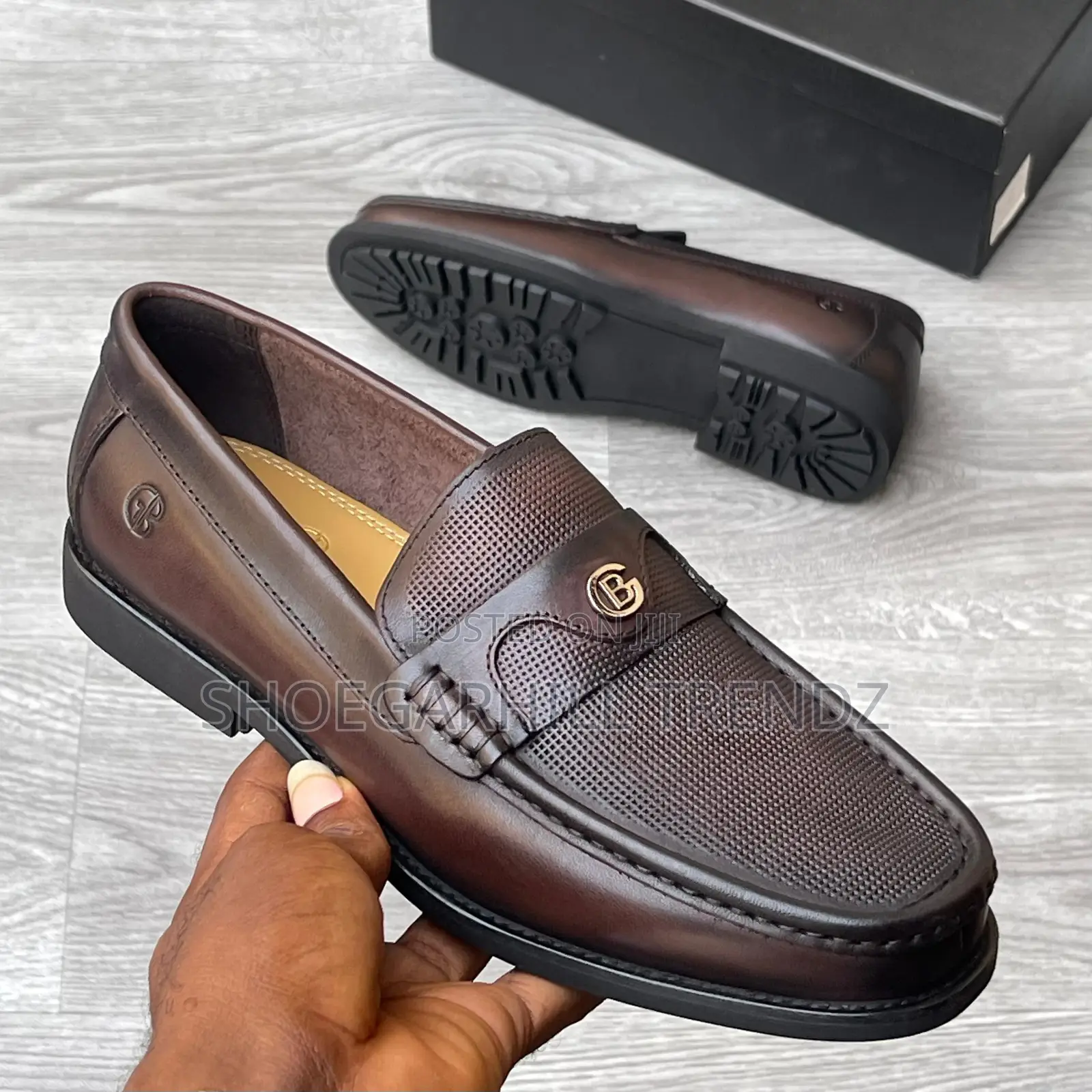 Men Shoes Gb Leather Loafers in 2 Designs