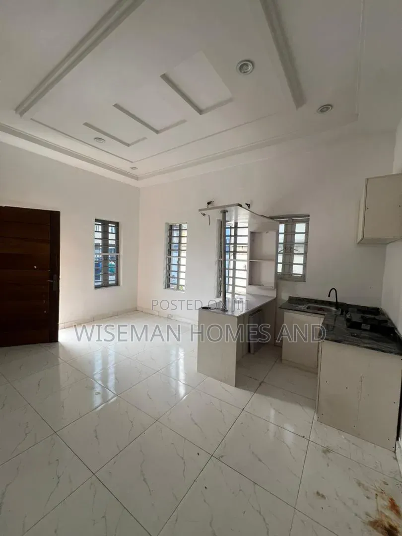 Mini Flat in Chevron Lekki for rent
