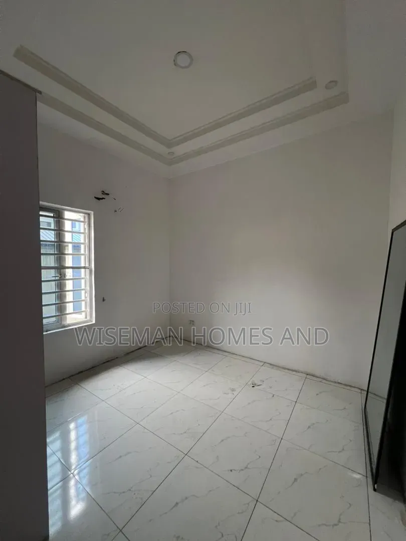 Mini Flat in Chevron Lekki for rent