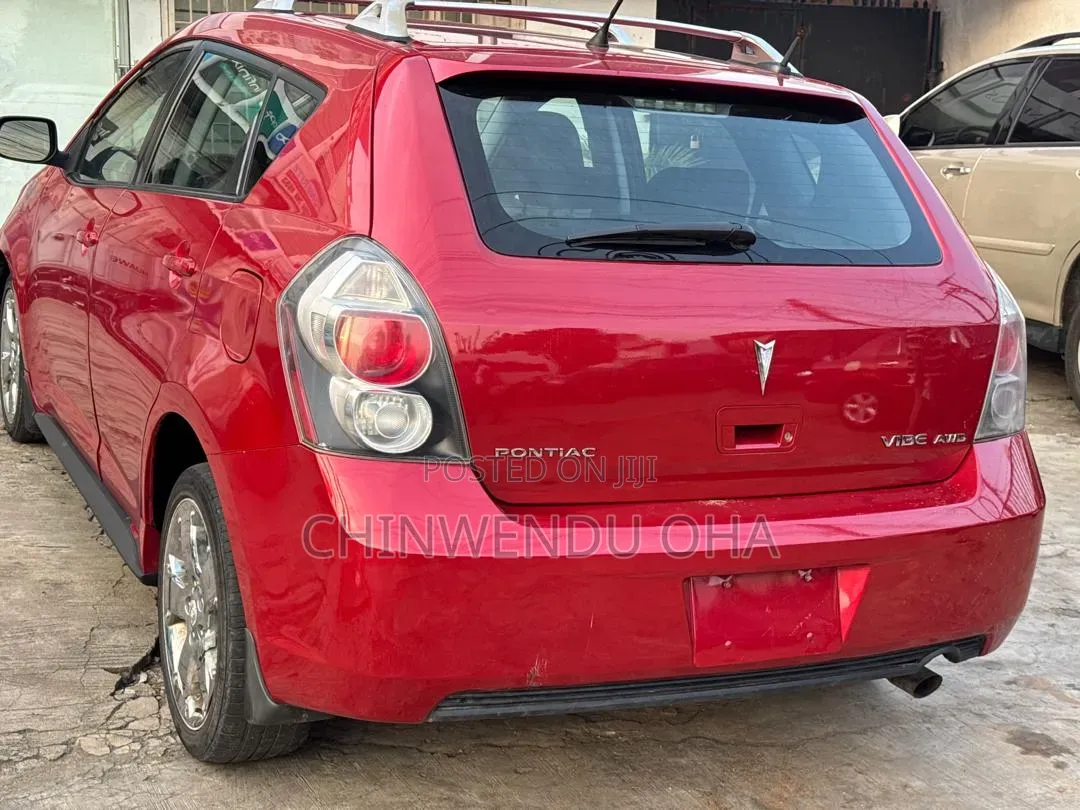 Pontiac Vibe 2008 Red