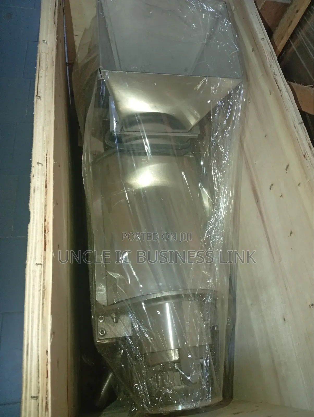 Industrial Juice Extractor