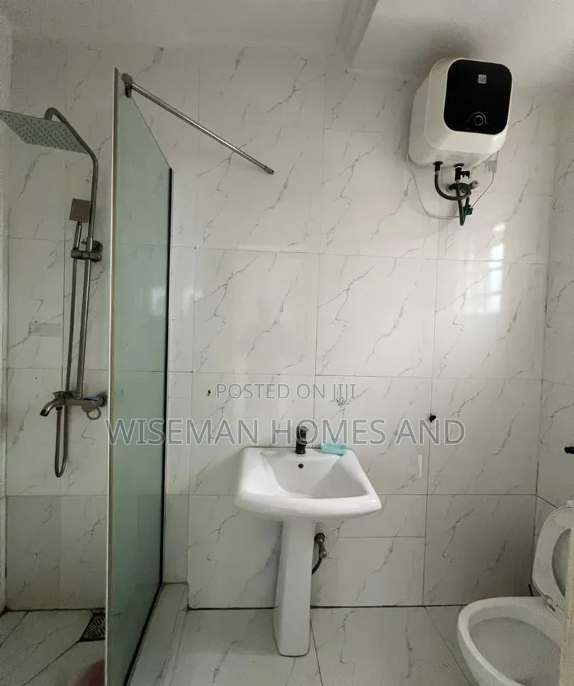 2bdrm Apartment in Chevron Lekki for rent