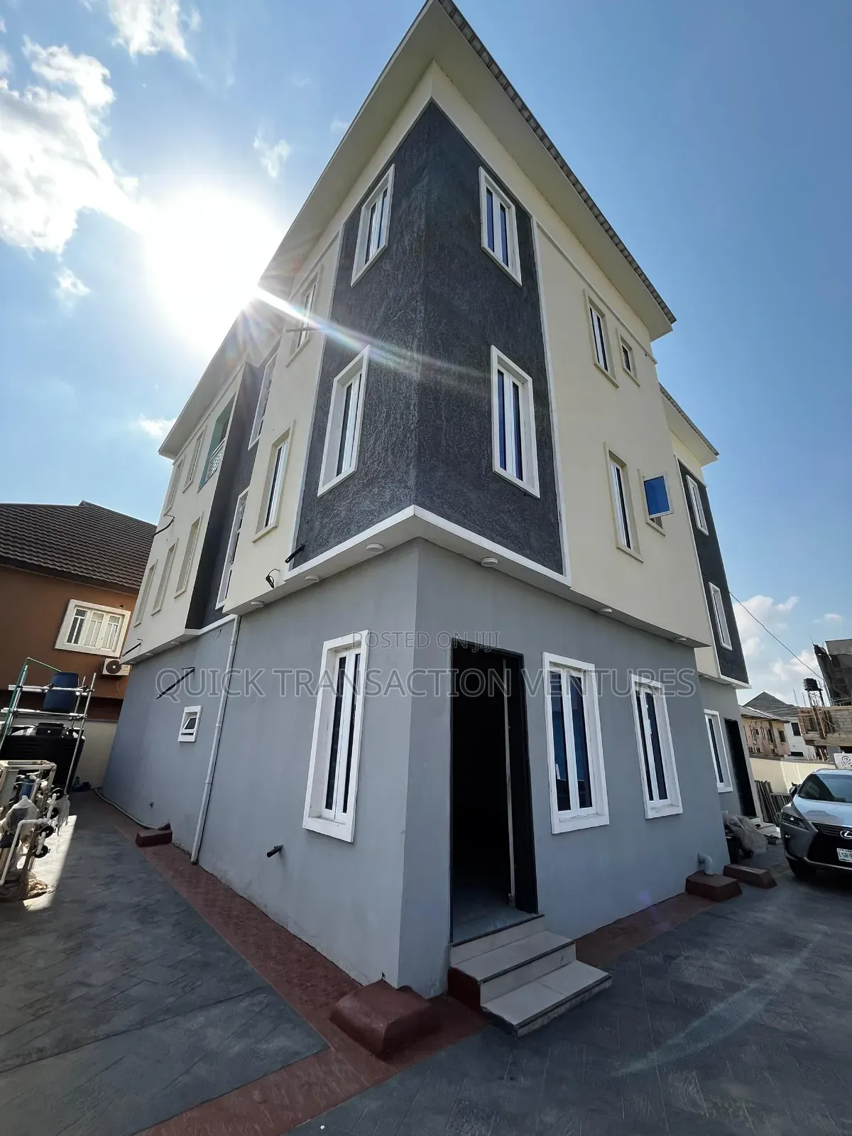 4bdrm Block of Flats in Arowojobe Estate, Mende for sale