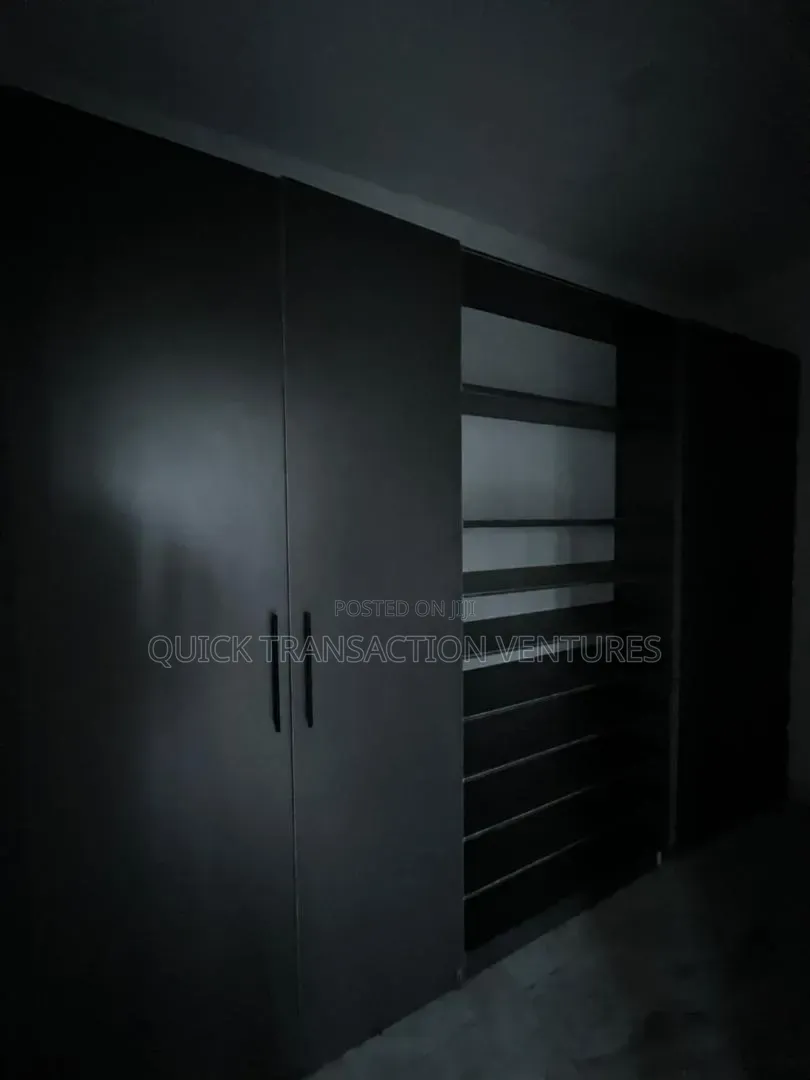 4bdrm Block of Flats in Arowojobe Estate, Mende for sale