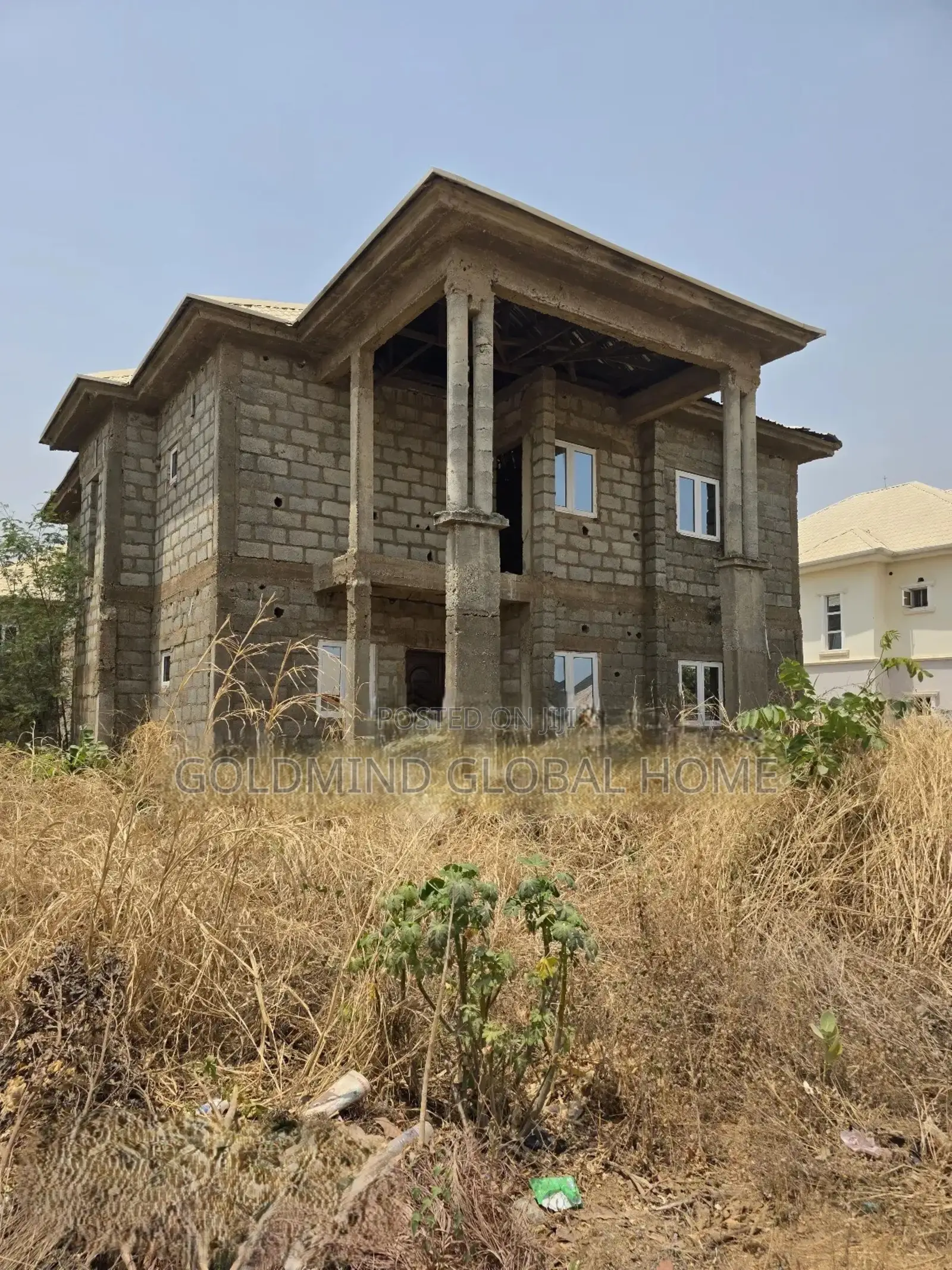 4bdrm Duplex in Lugbe District. for sale