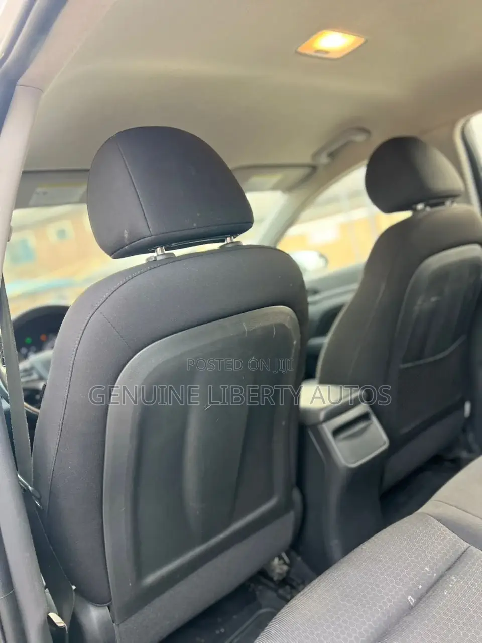Hyundai Elantra 2018 White