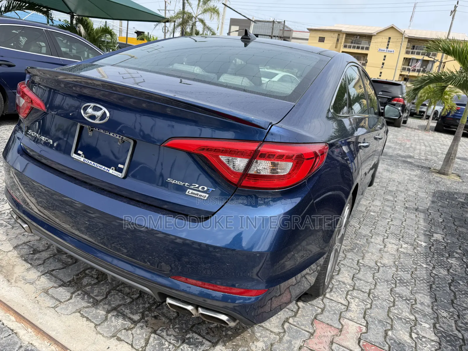 Hyundai Sonata Sport 2.0T Sedan FWD (2.0L 4cyl 6A) 2016 Blue