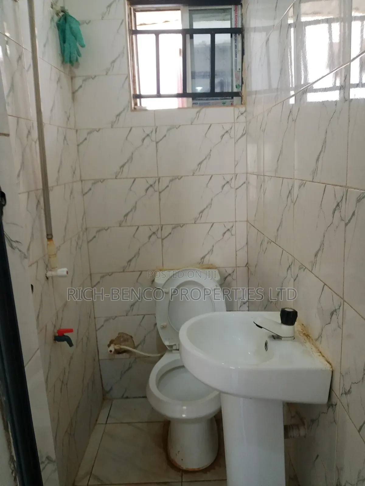 Studio Apartment in Police Signboard, Dutse-Alhaji for rent