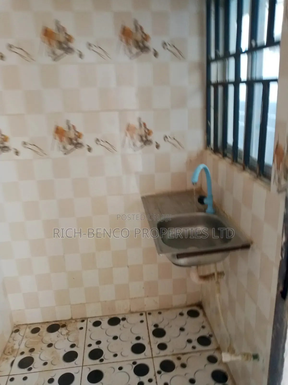 Studio Apartment in Police Signboard, Dutse-Alhaji for rent