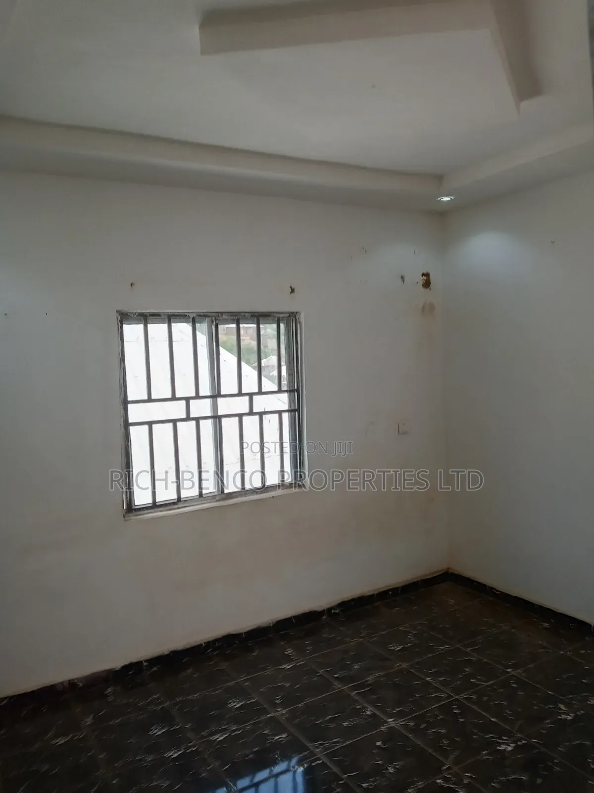 Studio Apartment in Police Signboard, Dutse-Alhaji for rent