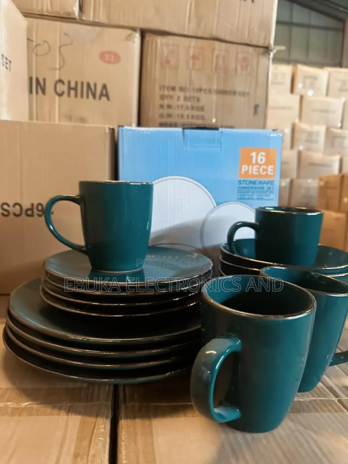 16 PCS Stoneware Green With Gold Lining Dinner Set Is Available Now