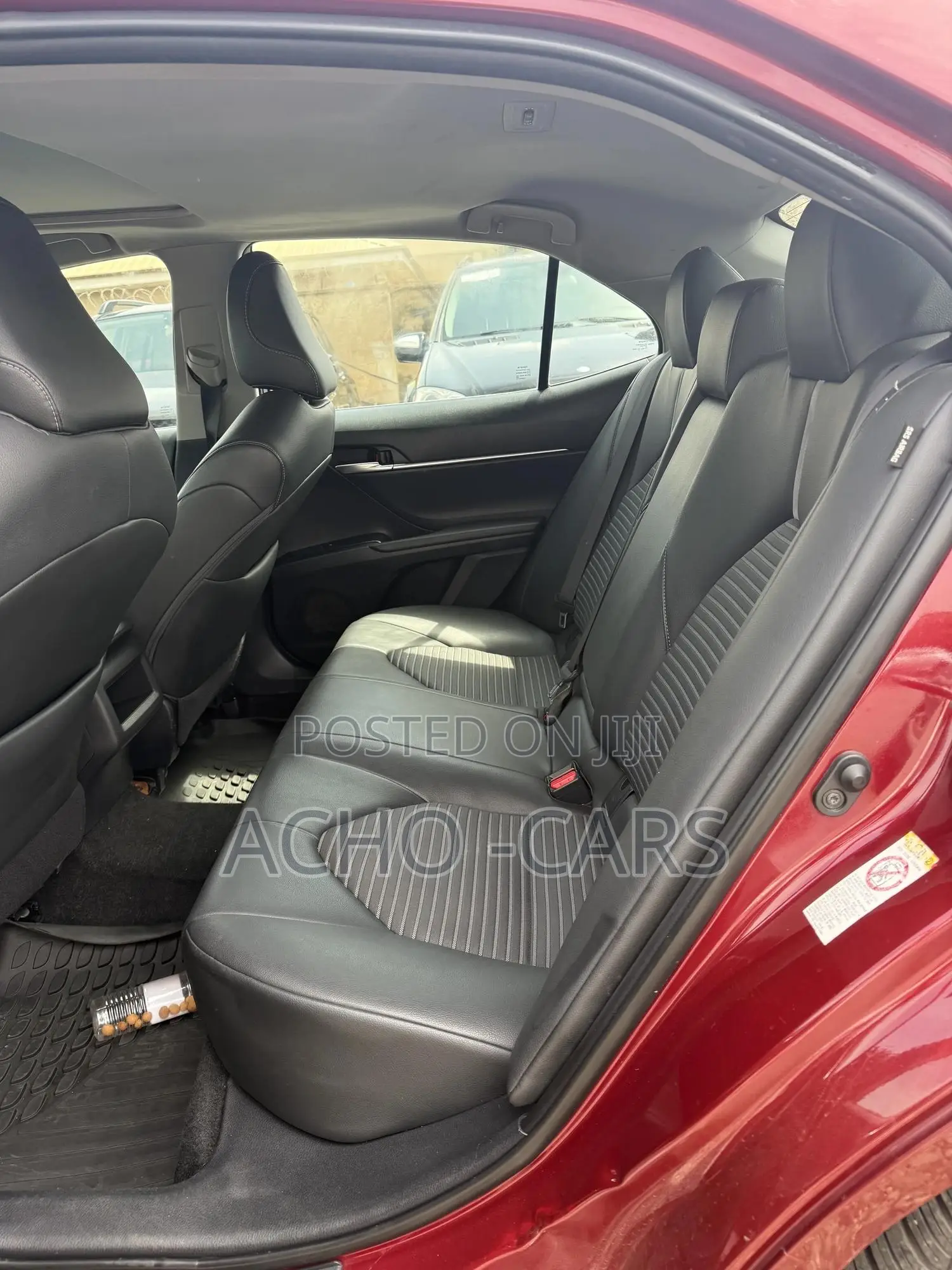 Toyota Camry 2018 Maroon