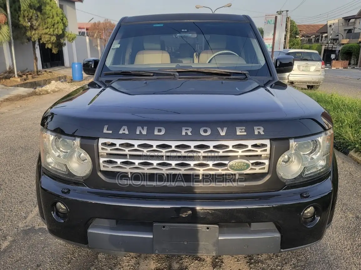Land Rover Discovery 2010 Black