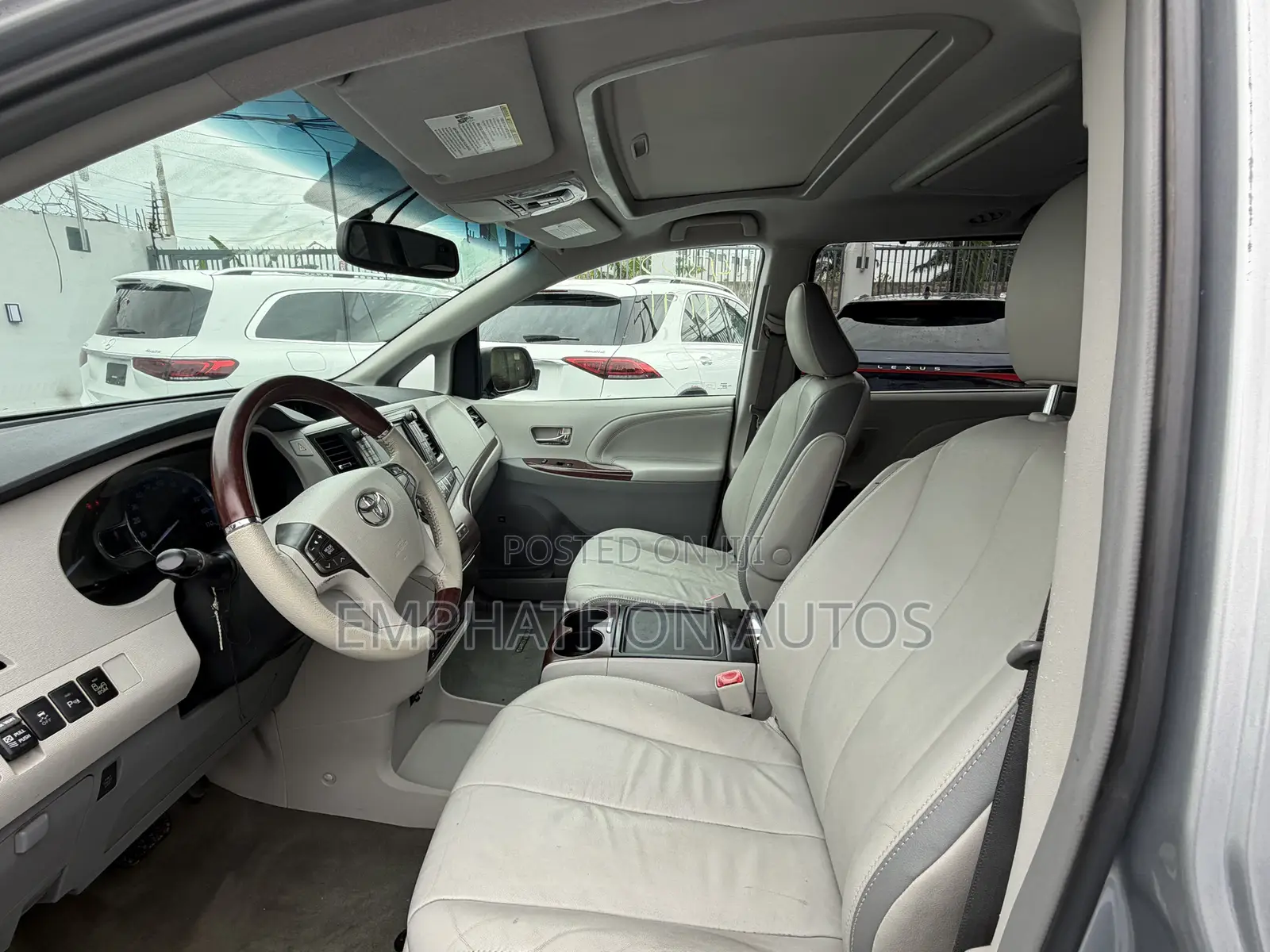 Toyota Sienna Limited AWD 7-Passenger 2013 Gray