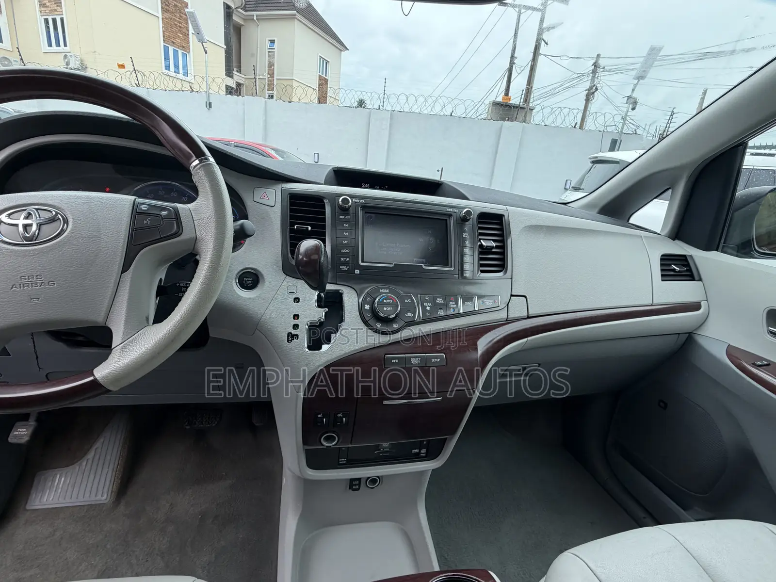 Toyota Sienna Limited AWD 7-Passenger 2013 Gray