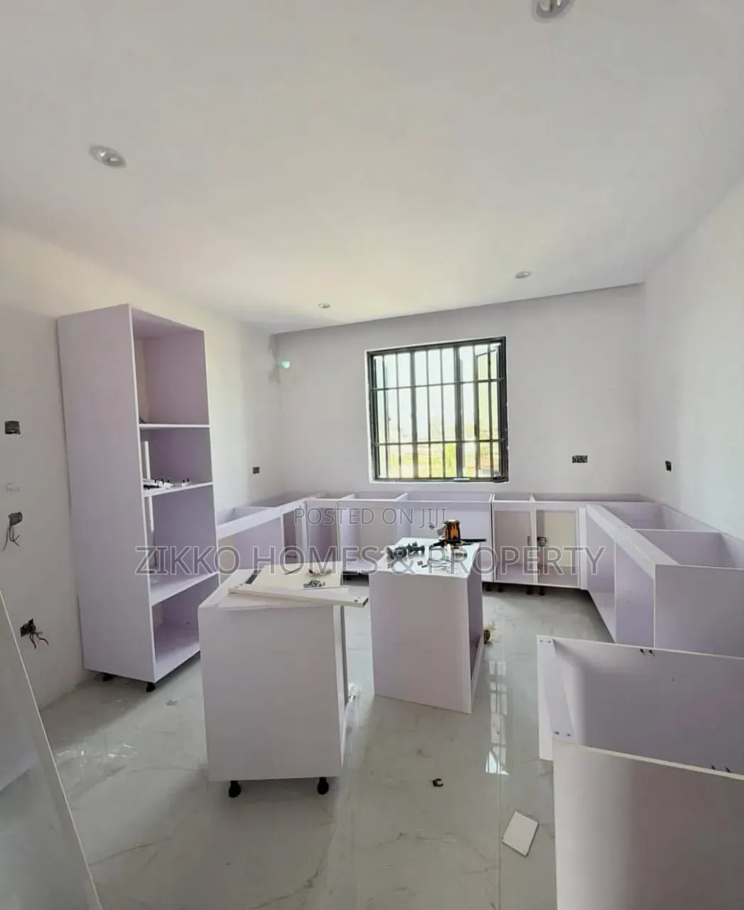 3bdrm Apartment in Ikoyi for sale