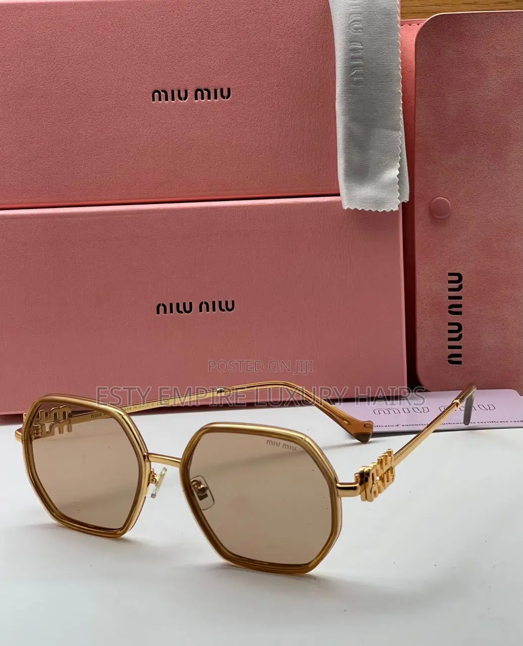 High Quality Luxury Miu Miu Glasses