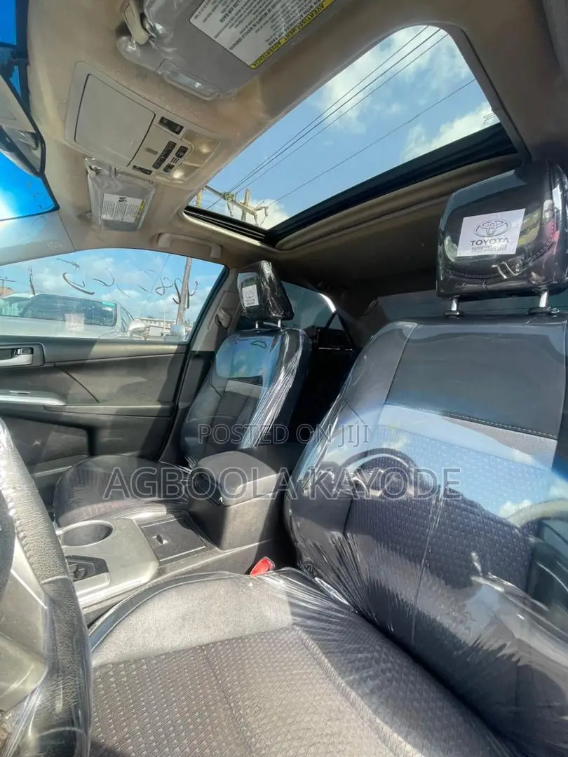 Toyota Camry SE 4dr Sedan (2.5L 4cyl 6A) 2012 Black