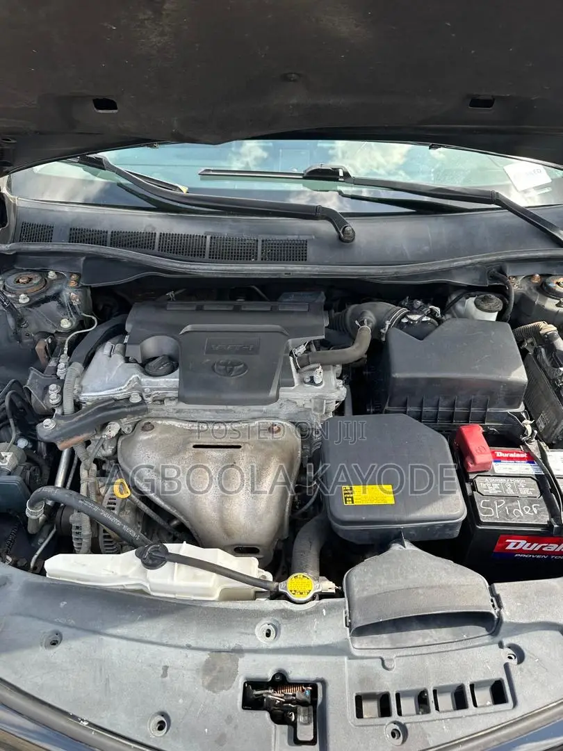 Toyota Camry SE 4dr Sedan (2.5L 4cyl 6A) 2012 Black