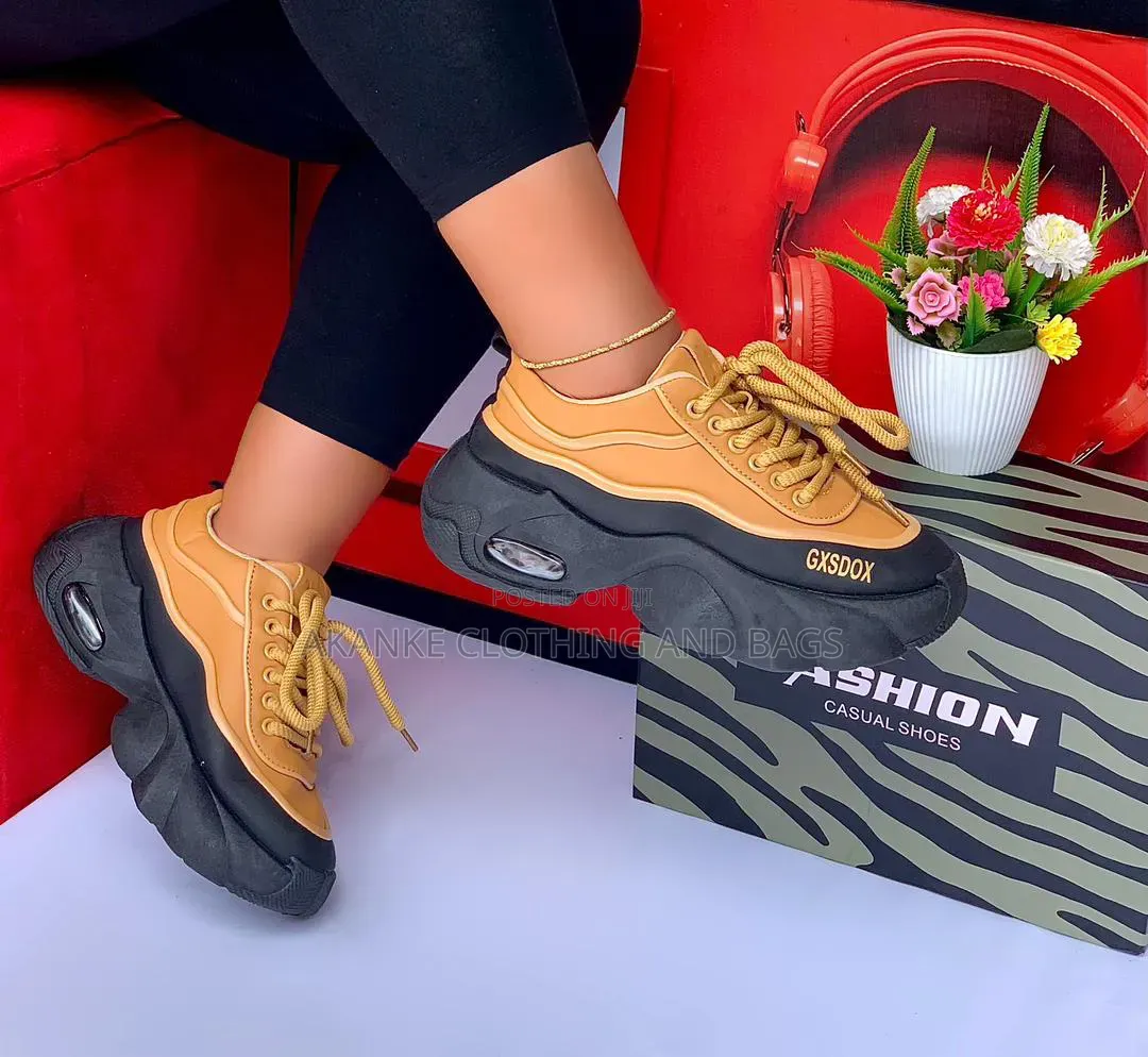 Unisex Sneakers