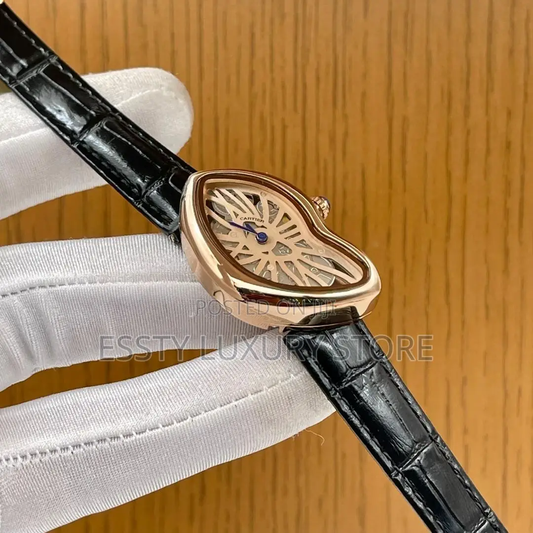 High Quality Luxury Female Cartier Leather Wristwatch