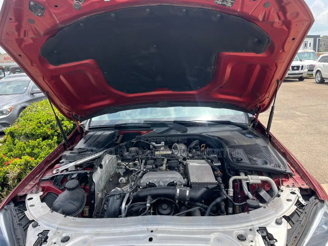 Mercedes-Benz C-Class C 300 (W205) 2016 Red