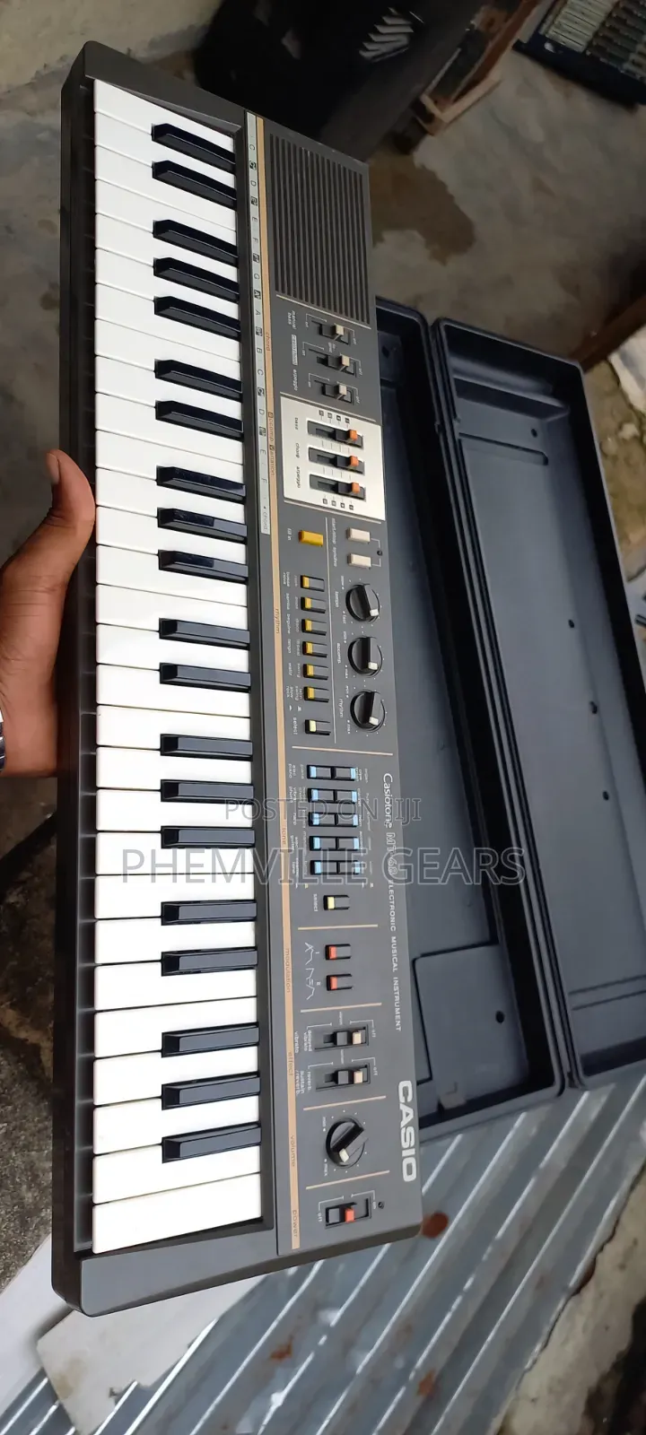 Uk Used Casiotone 68 Children Keyboard