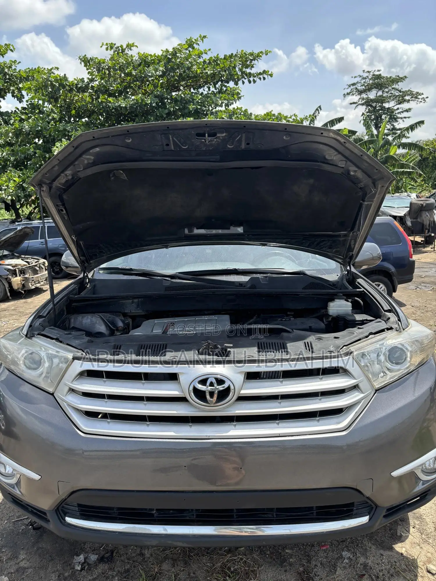 Toyota Highlander Limited 2012 Gray