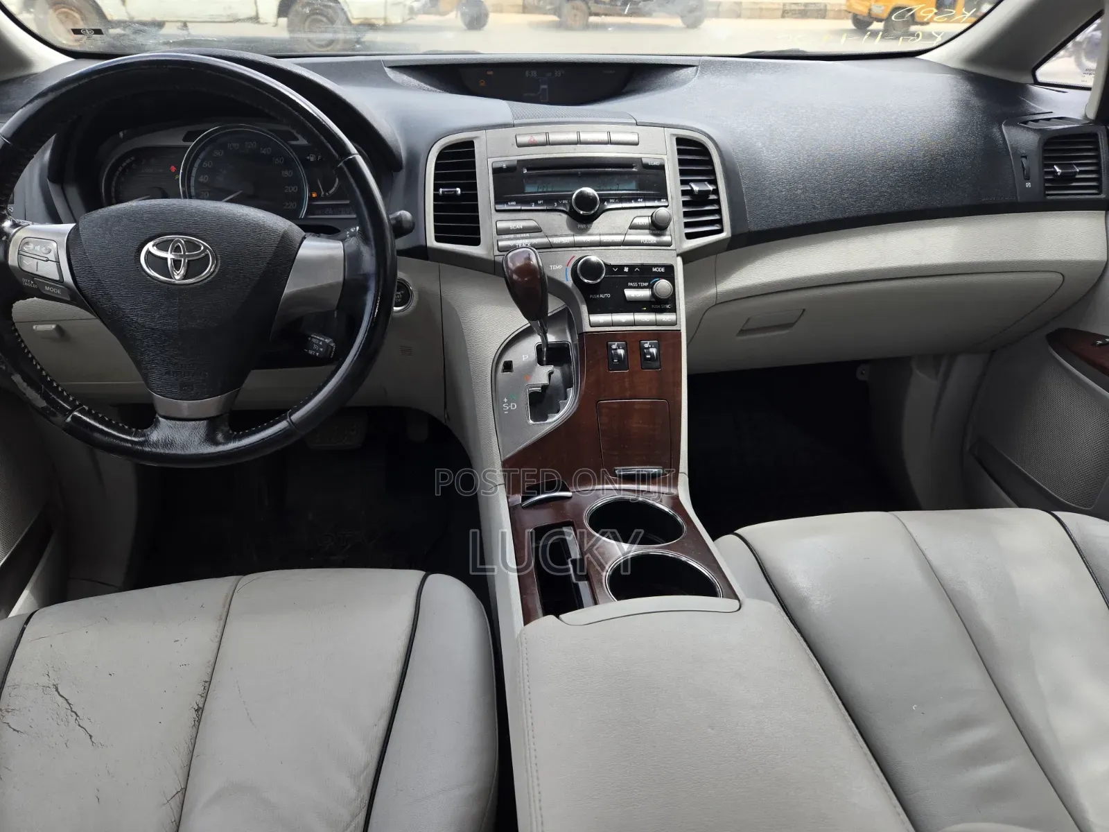 Toyota Venza Limited 2009 Silver