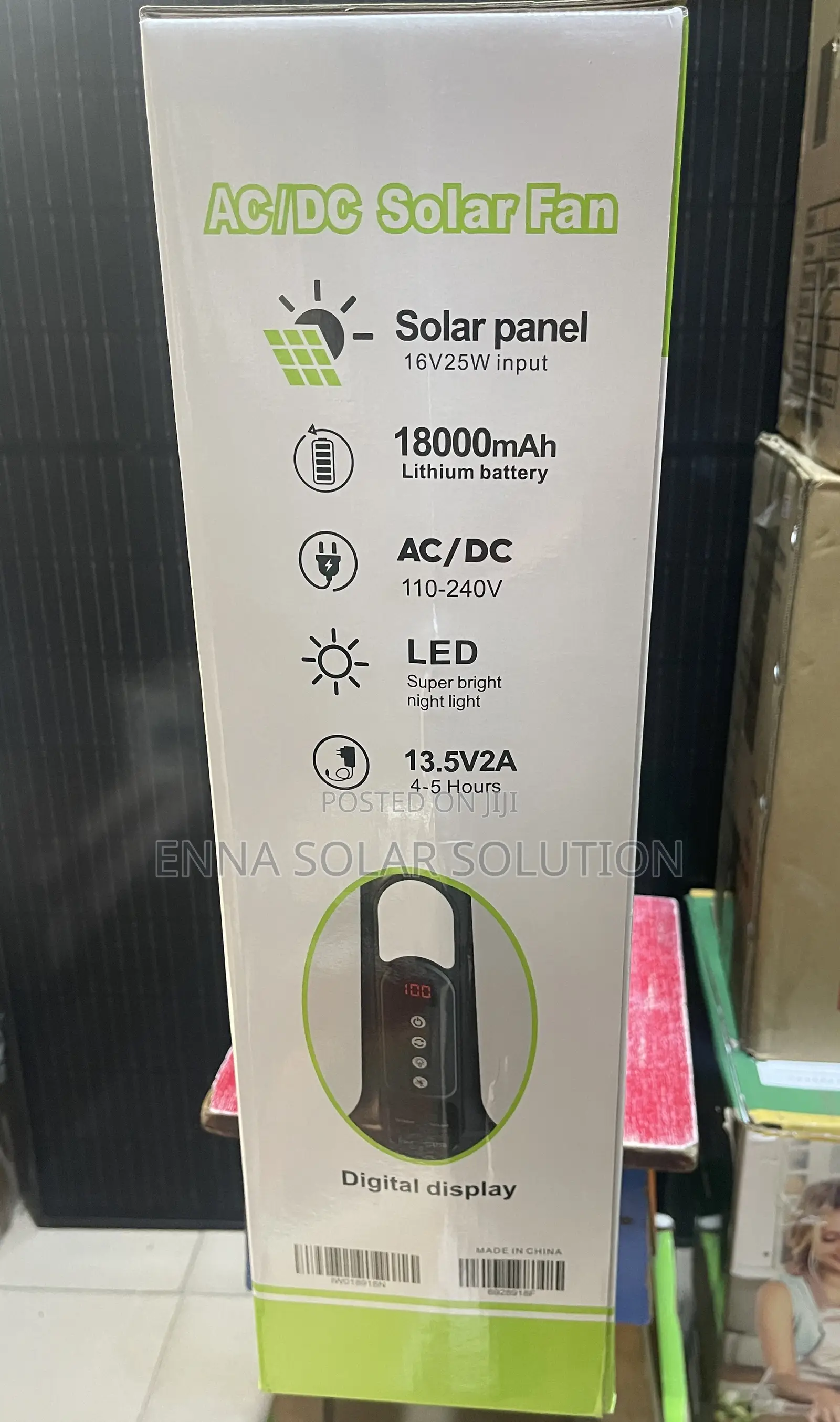 18inch Iwin Solar Rechargeable Standing Fan