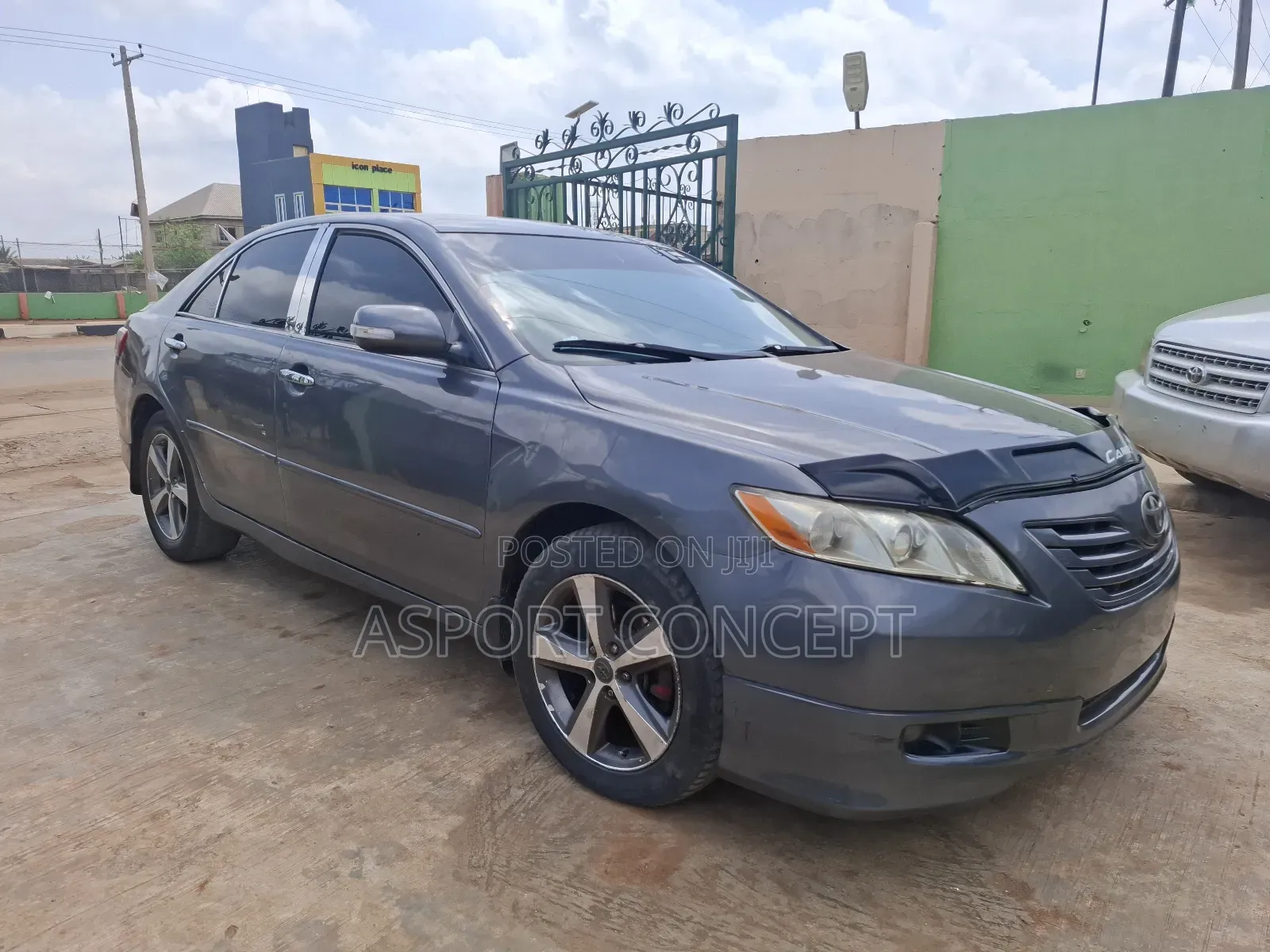 Toyota Camry LE V6 4dr Sedan (3.5L 6cyl 6AM) 2008 Gray